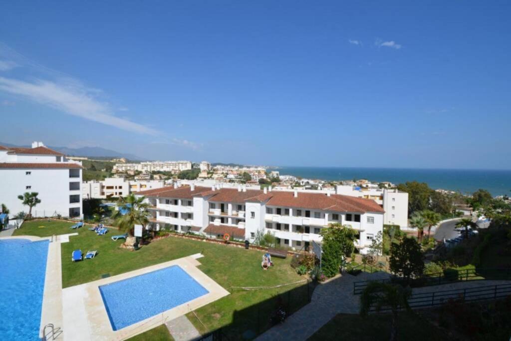 Beautiful Apartment Sea&Mountains Views La Cala De Mijas Exteriör bild